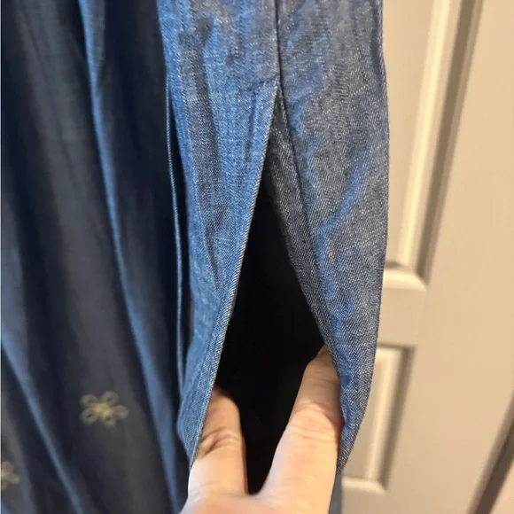 WAYWARD FANCIES ESHAKTI Blue & Cream Embroidered Maxi Dress Size 3X - Picture 8 of 14